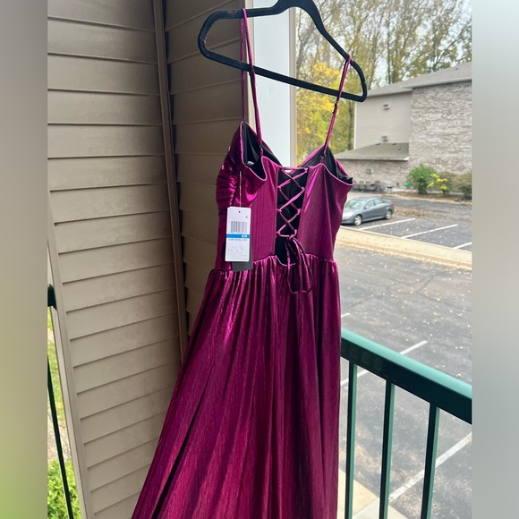 🆕✨City Studio Magenta Pleated Gown Long Formal Dress 9/10 Shiny Satin Prom Maxi - Picture 7 of 17